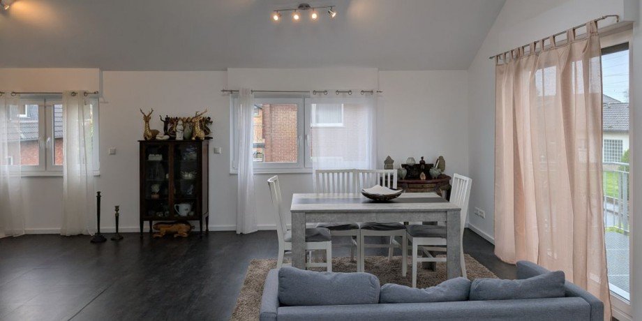 Wohnzimmer Dachgeschosswohnung Erftstadt-Kierdorf
