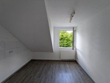 K�che Helle Dachgeschosswohnung mit Blick ins Gr�ne