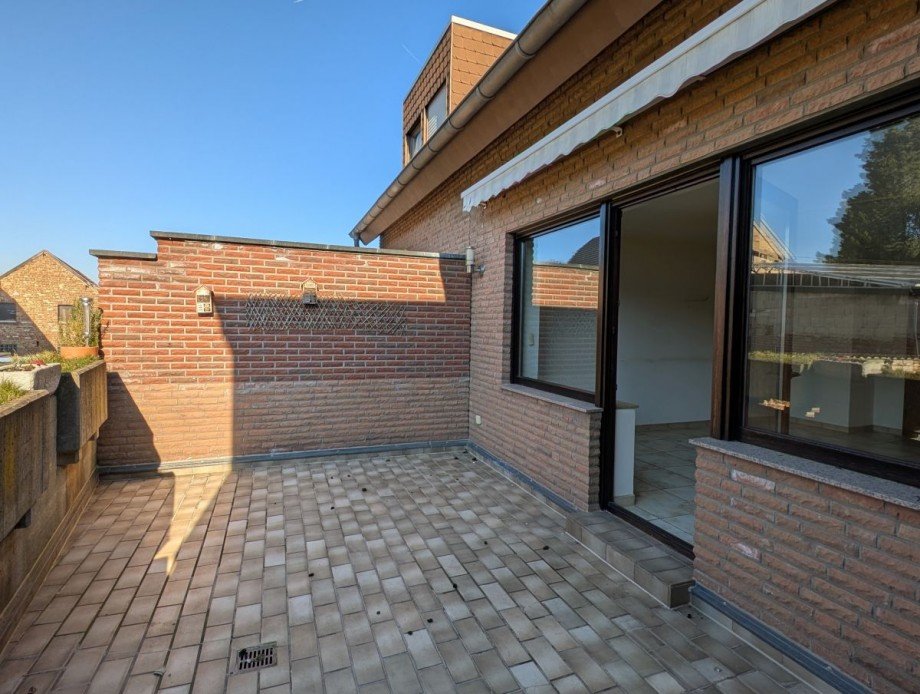 Westbalkon Doppelhaush�lfte Erftstadt-Erp